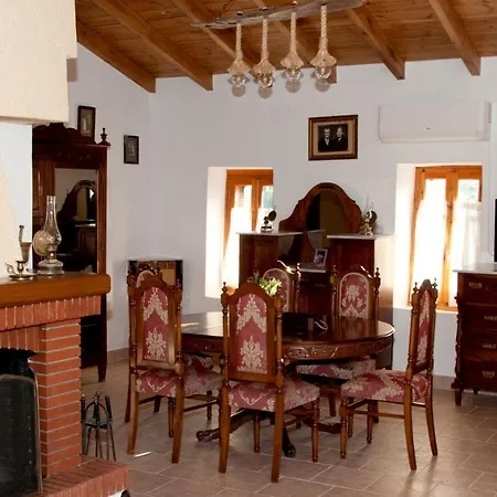 Pyrgos Fassea Towerhouse