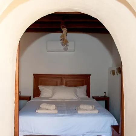 Villa Pyrgos Fassea Towerhouse *