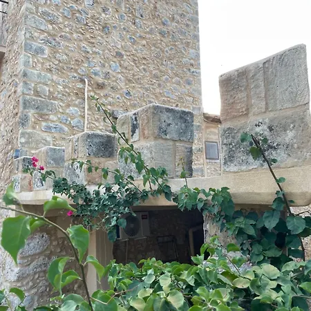 Pyrgos Fassea Towerhouse