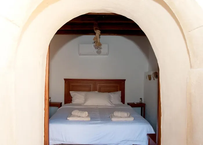 ヴィラ Pyrgos Fassea Towerhouse *