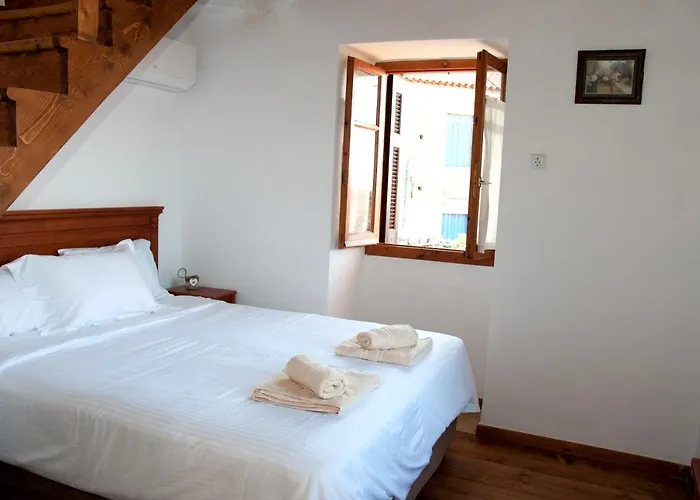 Pyrgos Fassea Towerhouse Villa *