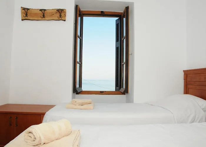 Pyrgos Fassea Towerhouse *