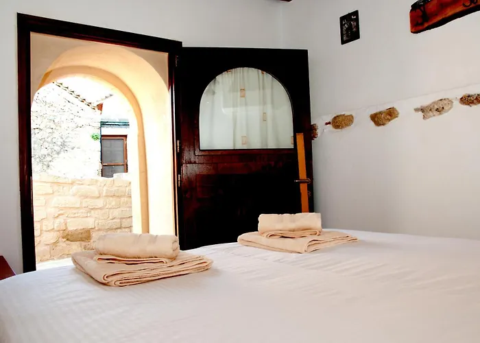 Pyrgos Fassea Towerhouse Villa *